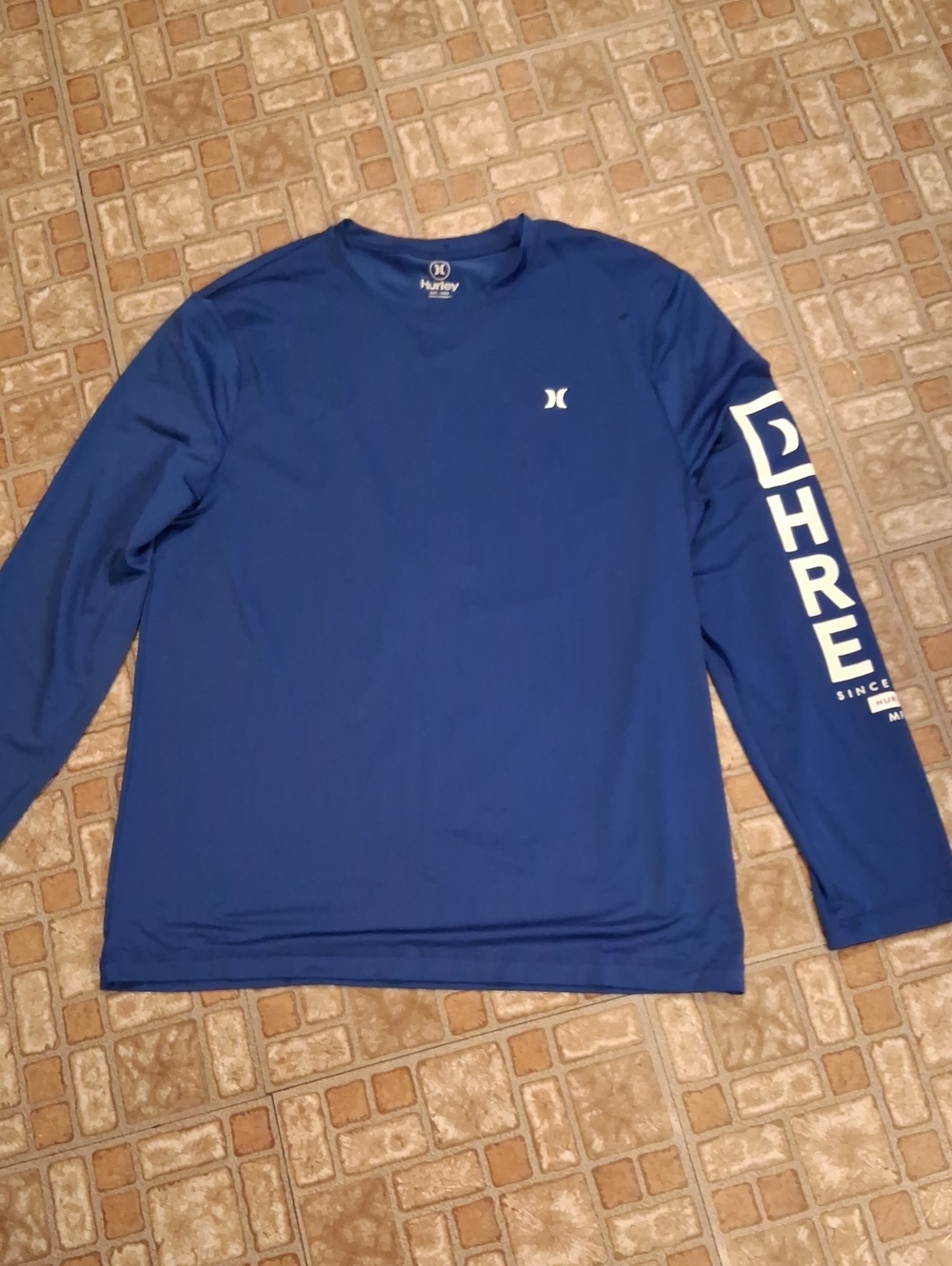Hurley Men's Royal Blue Long-Sleeve Performance Tee with Sleeve Logo